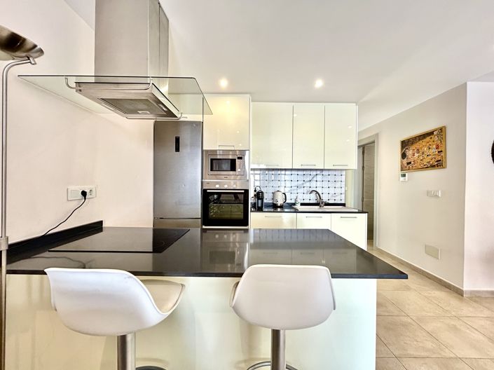 Image No.8-3 Bed Townhouse for sale
