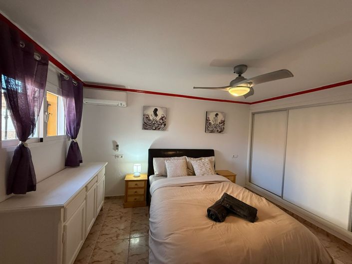 Image No.15-5 Bed Villa for sale