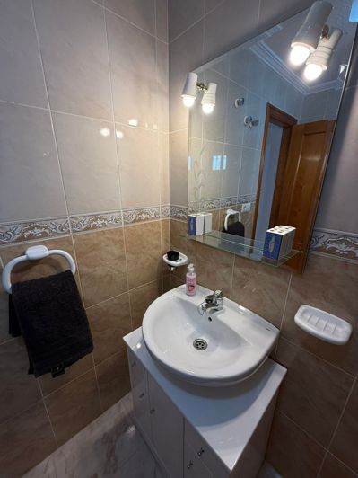 Image No.28-5 Bed Villa for sale
