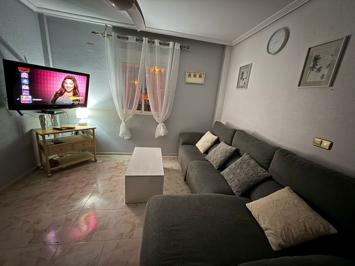 Image No.6-5 Bed Villa for sale