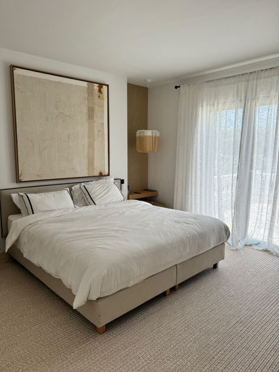 Image No.17-4 Bed Semi-Detached for sale