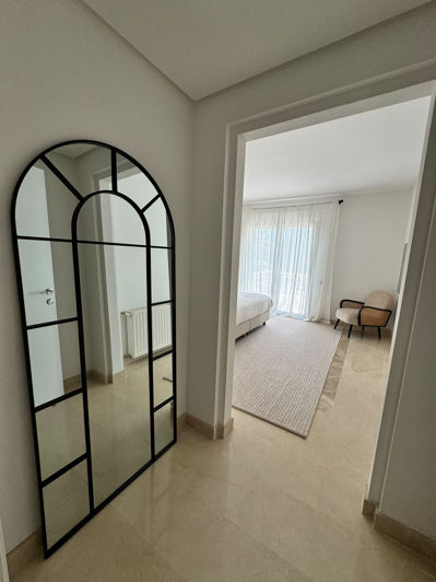 Image No.19-4 Bed Semi-Detached for sale