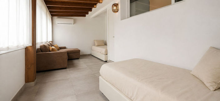 Image No.22-3 Bed Property for sale