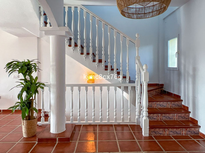 Image No.26-4 Bed Townhouse for sale