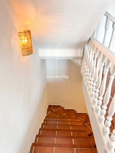 Image No.37-4 Bed Townhouse for sale