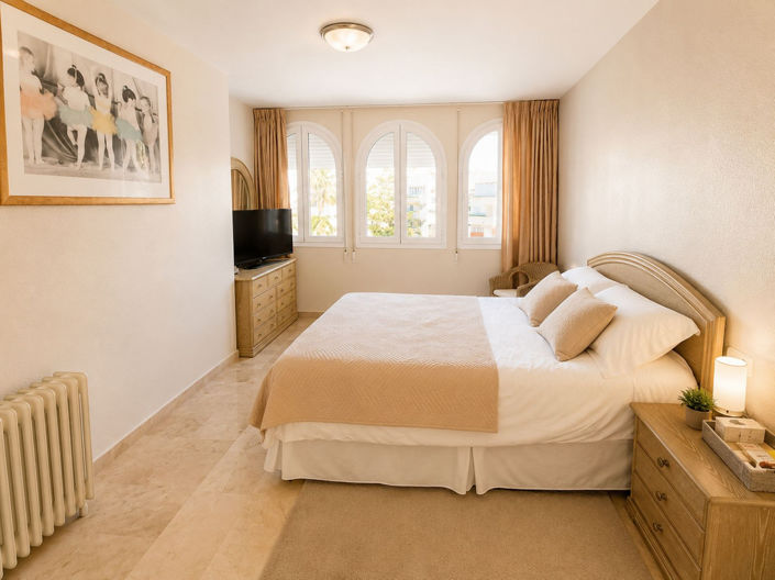 Image No.11-3 Bed Penthouse for sale