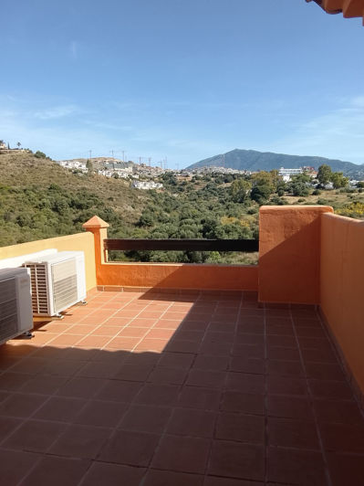 Image No.17-3 Bed Semi-Detached for sale