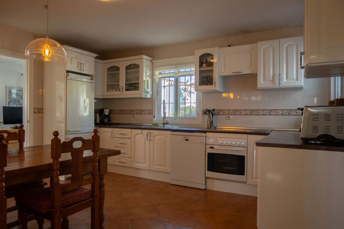 Image No.14-3 Bed Villa for sale