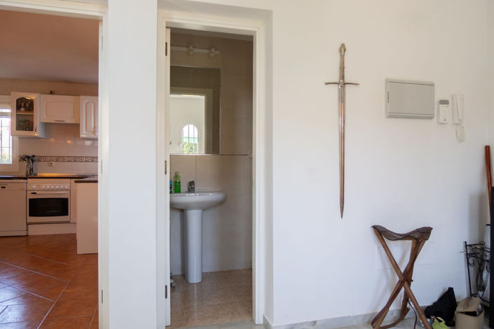 Image No.18-3 Bed Villa for sale
