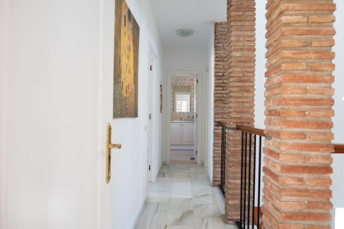 Image No.25-3 Bed Villa for sale