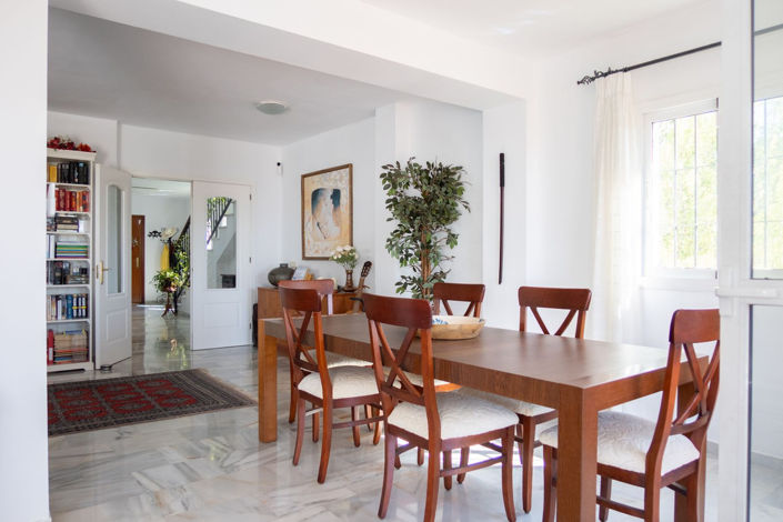 Image No.6-3 Bed Villa for sale