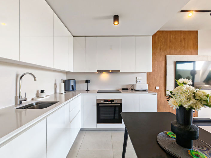 Image No.8-2 Bed Apartment for sale