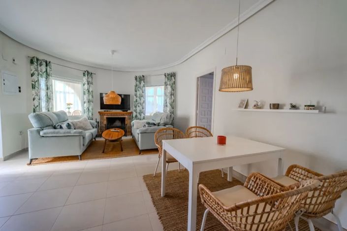 Image No.7-3 Bed Apartment for sale