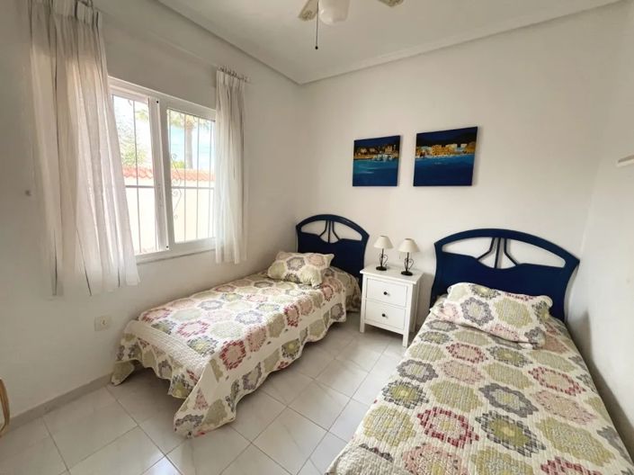 Image No.11-Villa for sale
