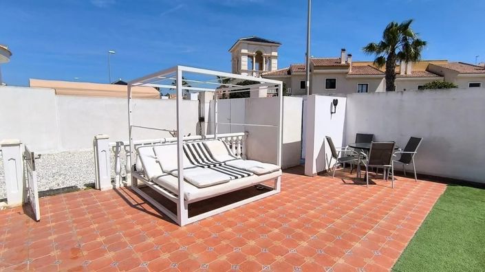 Image No.26-3 Bed Villa for sale