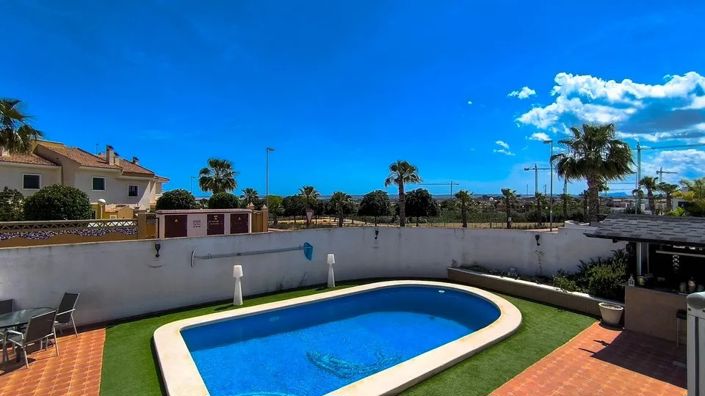 Image No.36-3 Bed Villa for sale