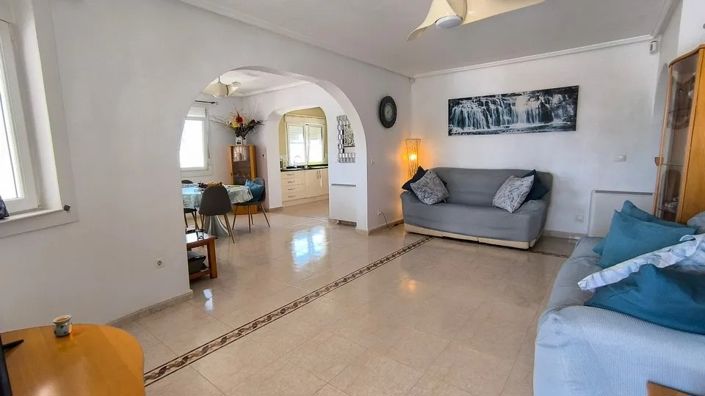 Image No.7-3 Bed Villa for sale