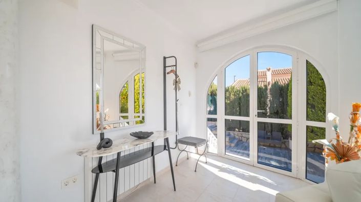 Image No.16-3 Bed Villa for sale