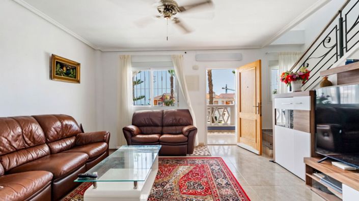 Image No.2-Villa de 3 chambres à vendre à Ciudad Quesada