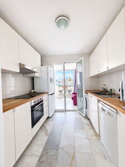 Image No.12-2 Bed Apartment for sale