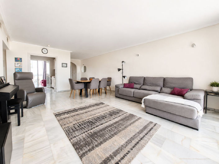 Image No.25-2 Bed Apartment for sale