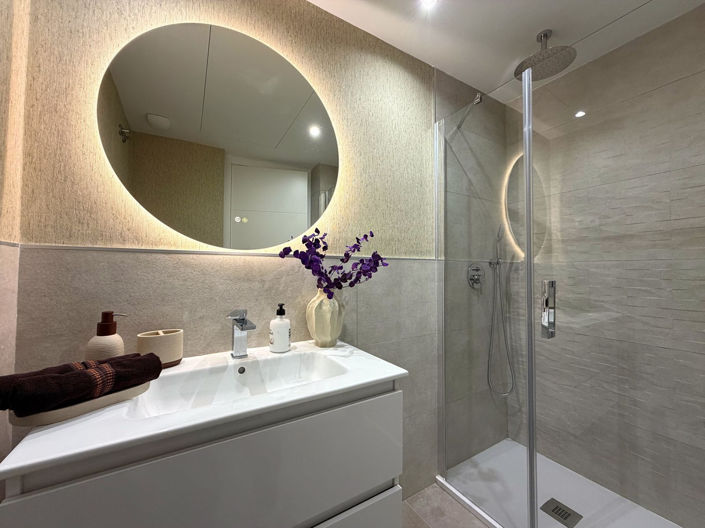 Image No.24-2 Bed Apartment for sale
