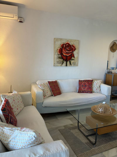 Image No.6-2 Bed Townhouse for sale