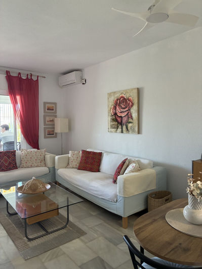 Image No.8-2 Bed Townhouse for sale