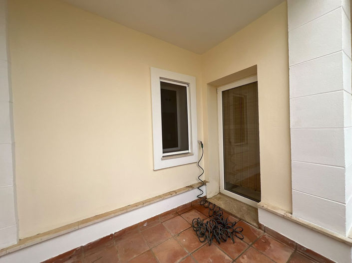Image No.16-3 Bed Semi-Detached for sale
