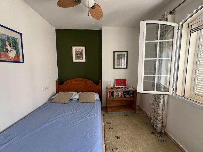 Image No.26-3 Bed Semi-Detached for sale