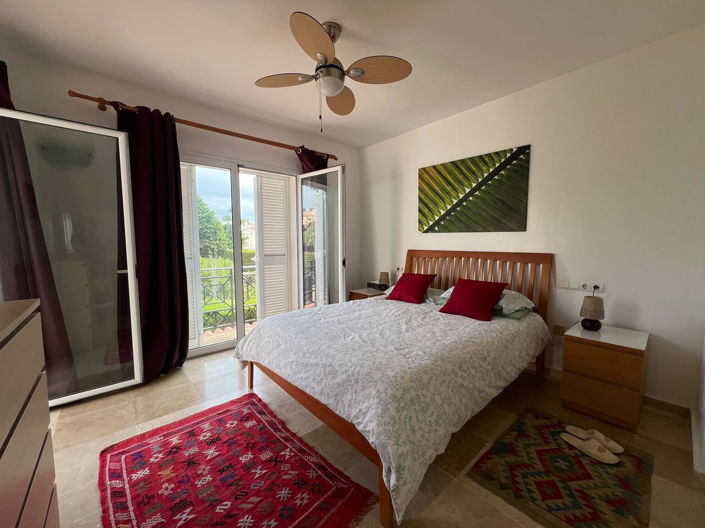 Image No.31-3 Bed Semi-Detached for sale