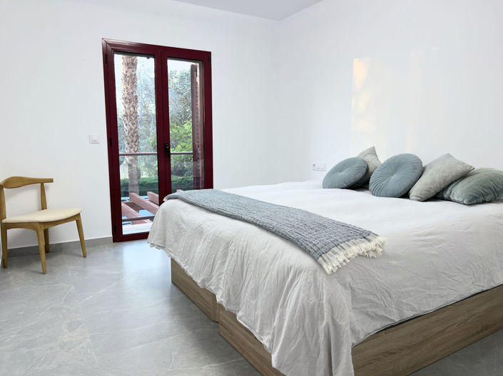Image No.24-2 Bed Apartment for sale