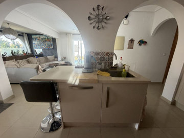 1447-685598-78d1f4f8b6655591b02d22fabb36a692d