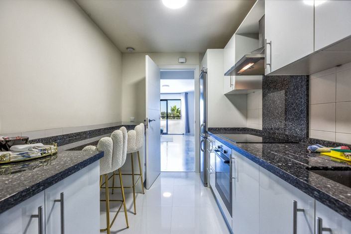 Image No.11-2 Bed Apartment for sale