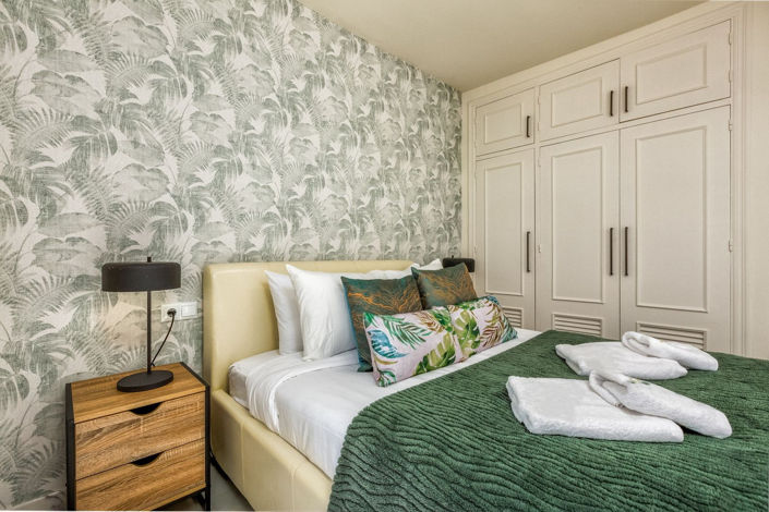 Image No.12-2 Bed Apartment for sale