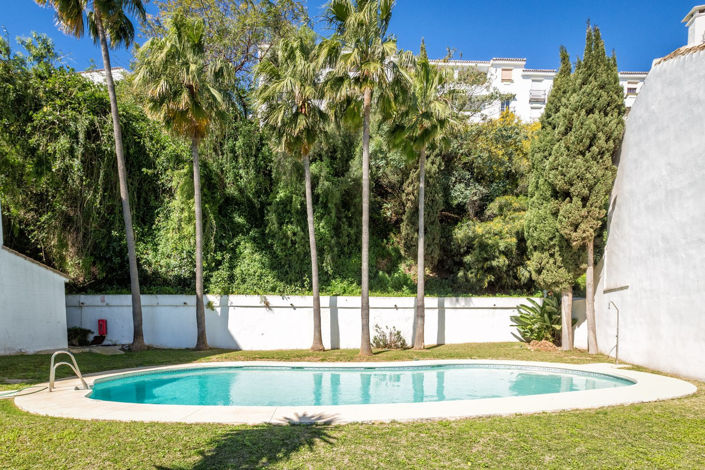 Image No.20-2 Bed Apartment for sale