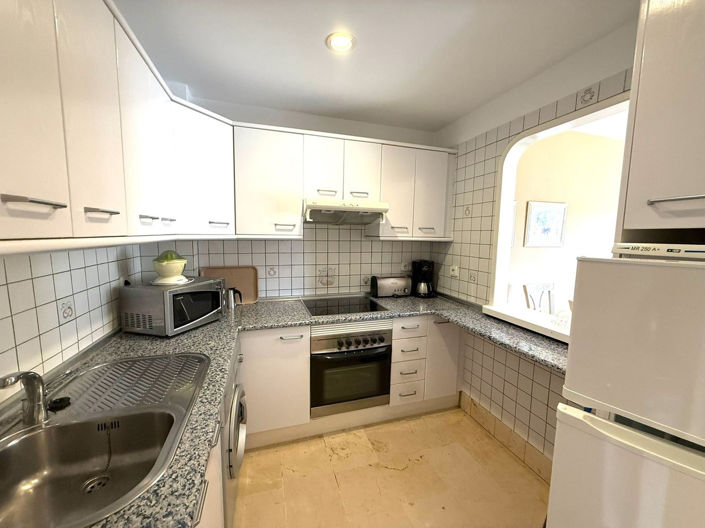 Image No.8-2 Bed Apartment for sale