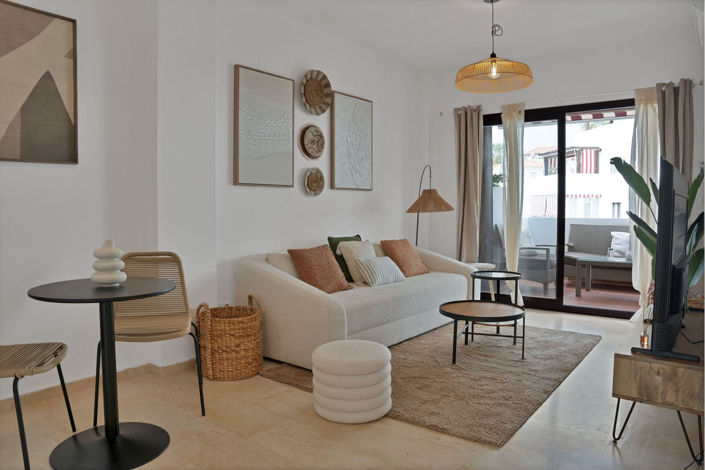 Image No.12-2 Bed Apartment for sale