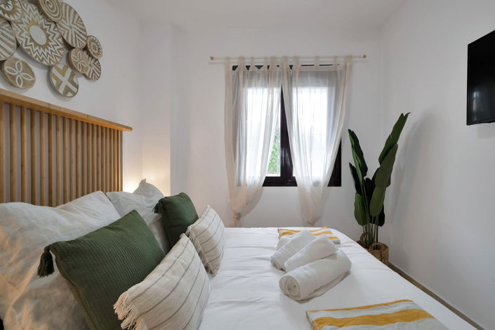Image No.29-2 Bed Apartment for sale