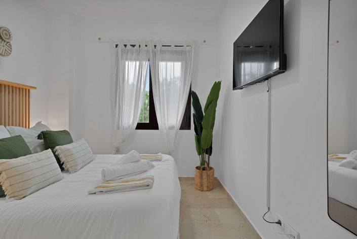 Image No.4-2 Bed Apartment for sale