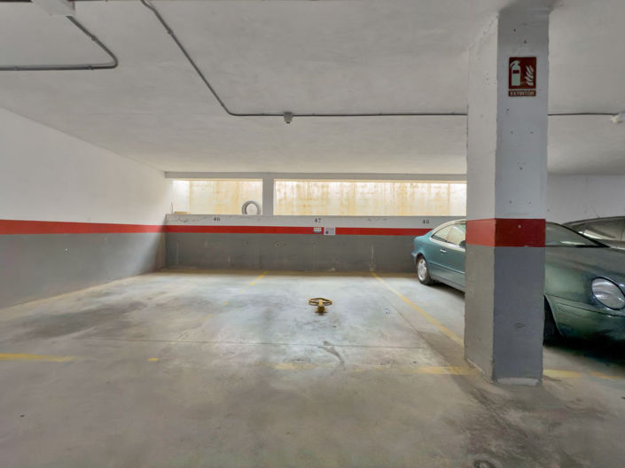 Image No.40-2 Bed Apartment for sale