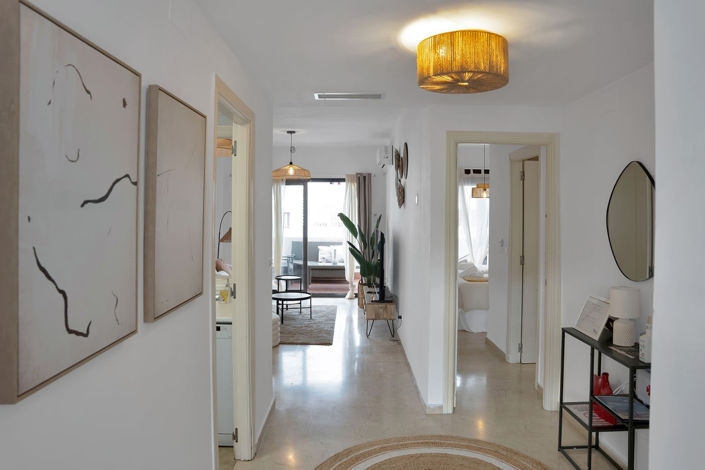 Image No.8-2 Bed Apartment for sale