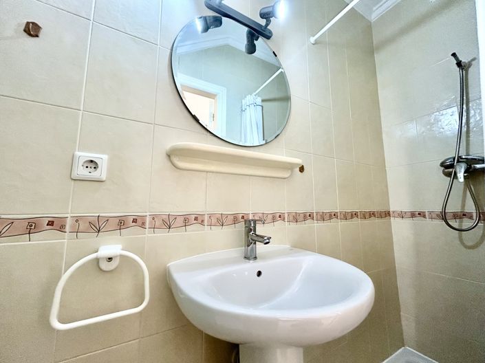 Image No.16-3 Bed Townhouse for sale