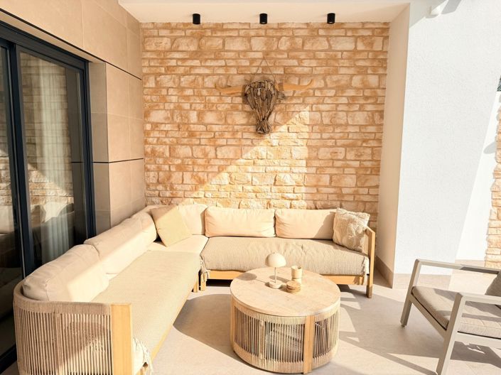 Image No.3-3 Bed Villa for sale