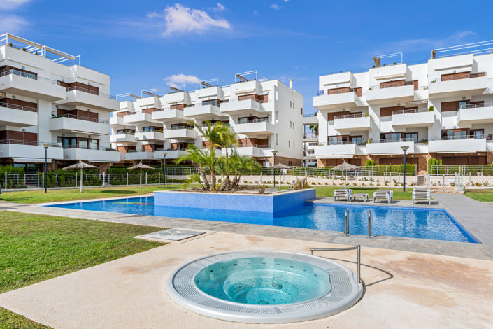Image No.10-Appartement de 2 chambres à vendre à Orihuela Costa