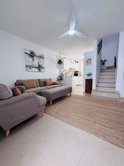 Image No.10-2 Bed Townhouse for sale