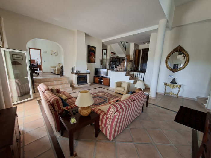 Image No.17-4 Bed Villa for sale