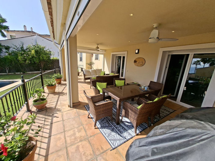 Image No.6-4 Bed Villa for sale