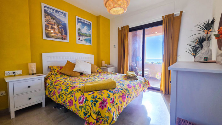 Image No.4-2 Bed Apartment for sale
