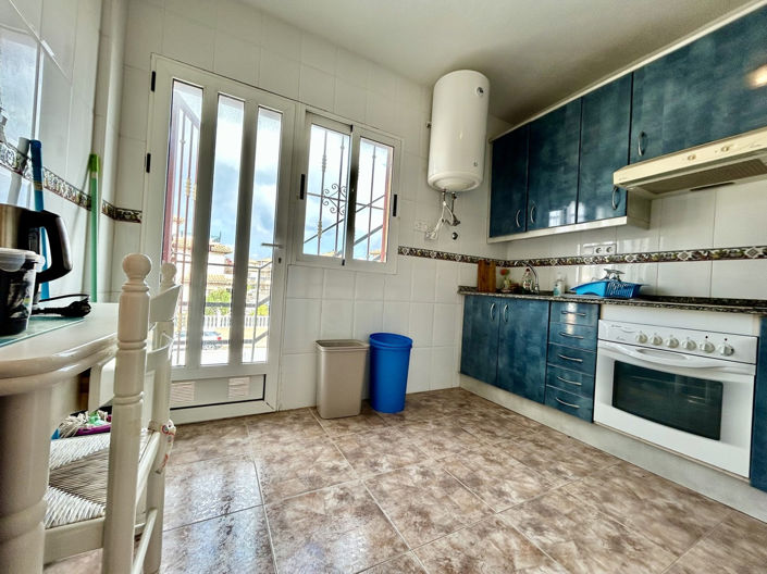 Image No.7-3 Bed Apartment for sale